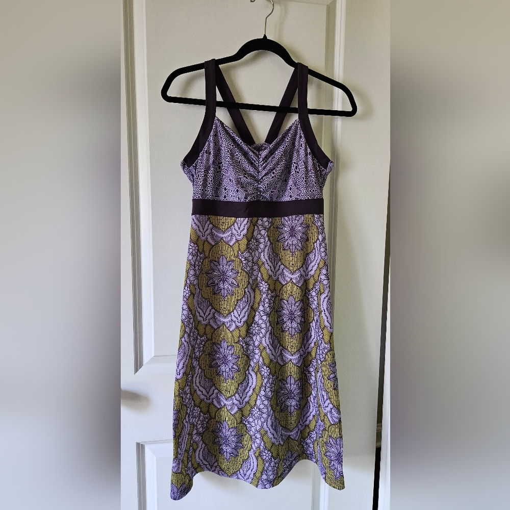 PrAna Breathe Amaya Dress Medium Built in shelf bra Double racer back straps